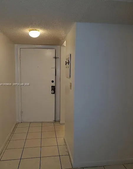 8635 NW 8th St #423 — Photo 1