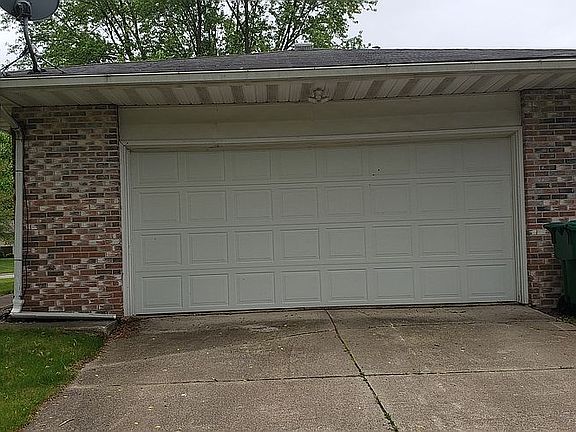 2nd image of 25587 Meadow Oak Ln