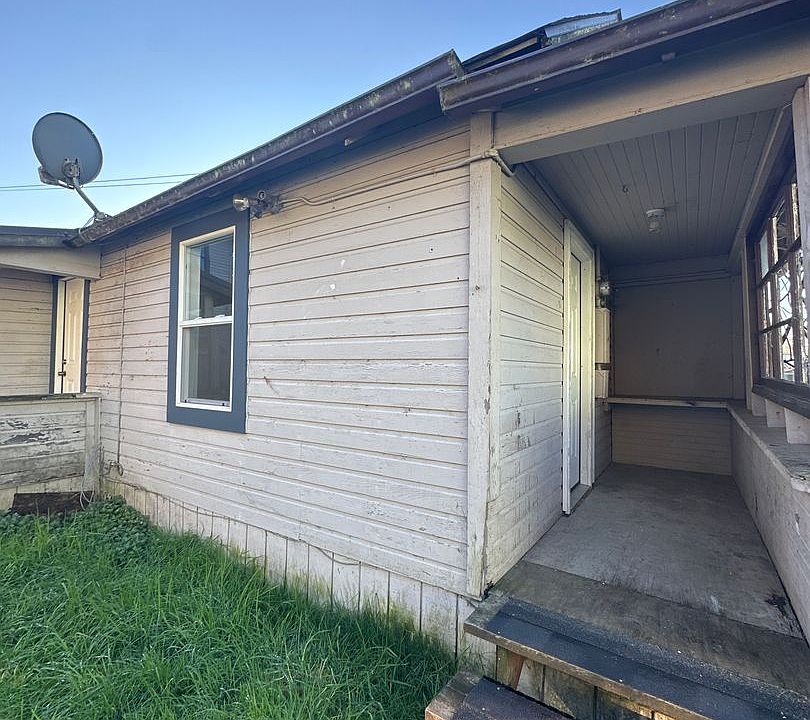 1st image of 918 Summit St