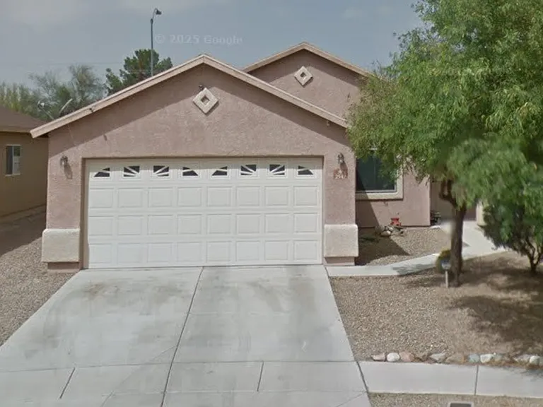 2547 E Via Sol Caliente — Photo 6
