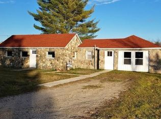 11776 Riggsville Rd, Cheboygan, MI 49721