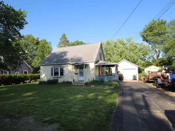 409 Cottage St, Rockton, IL 61072