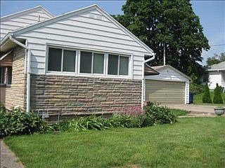4th image of 260 S Garland Ave