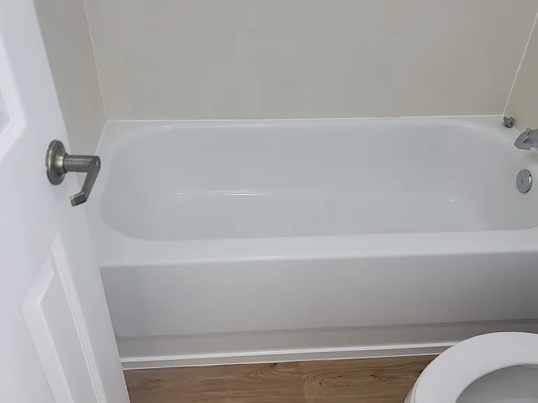 1418 Laguna Ct NE — Photo 23