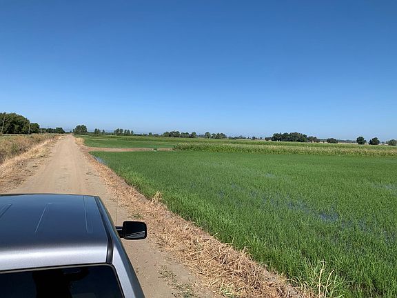 3rd image of 10658 Fasig Rd