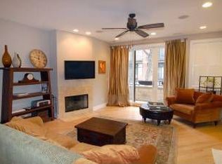 2251 W Wabansia Ave #106, Chicago, IL 60647