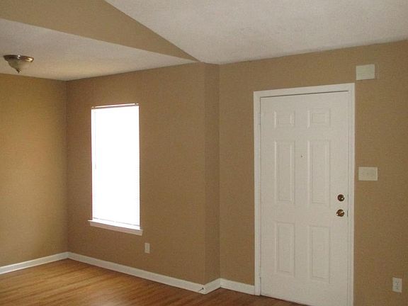 4th image of 7926 Marsha Woods Dr