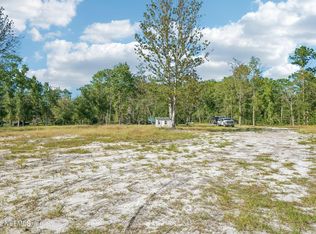 240 Lake Asbury Dr, Green Cove Springs, FL 32043