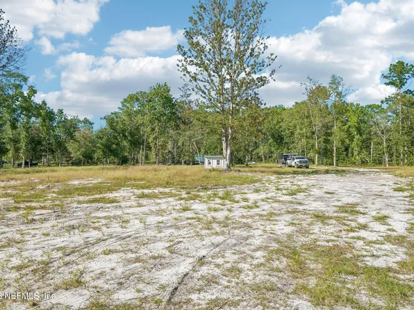240 LAKE ASBURY Drive, Green Cove Springs, FL 32043