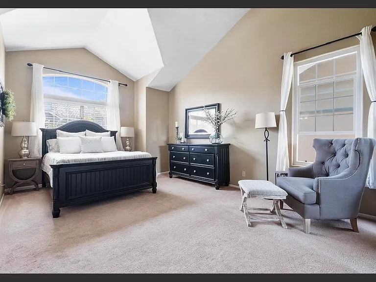 141 Matisse Cir — Photo 15