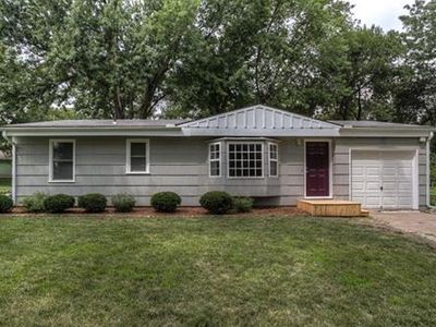 9320 Widmer Rd, Lenexa, KS, 66215