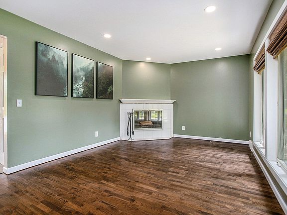 2nd image of 191 Gregg Dr
