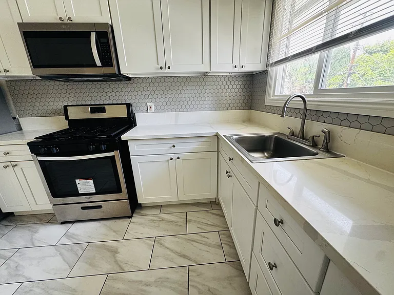 5306 Colfax Ave #5306 — Photo 7