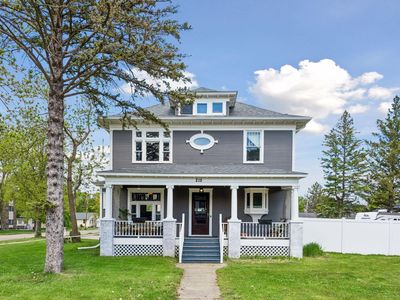 215 3rd St SE, Cokato, MN, 55321