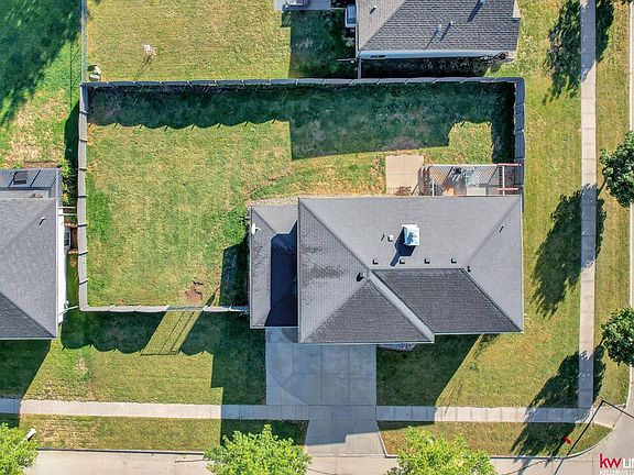 5th image of 5448 S 82nd St