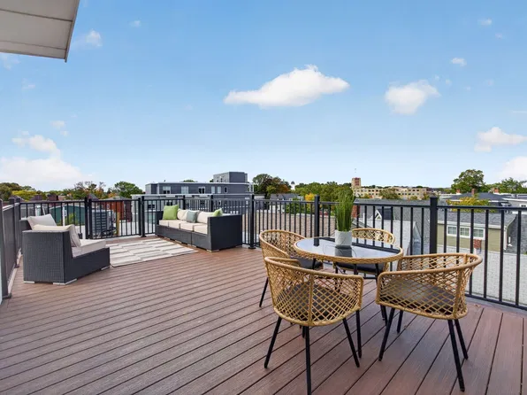 737 Somerville Ave #C, Somerville, MA 02143