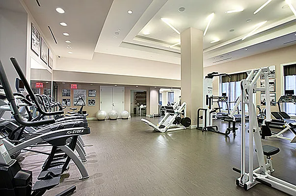 Rented by BLU Real Estate | media 11