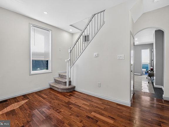 5th image of 3445 Harwell Ave