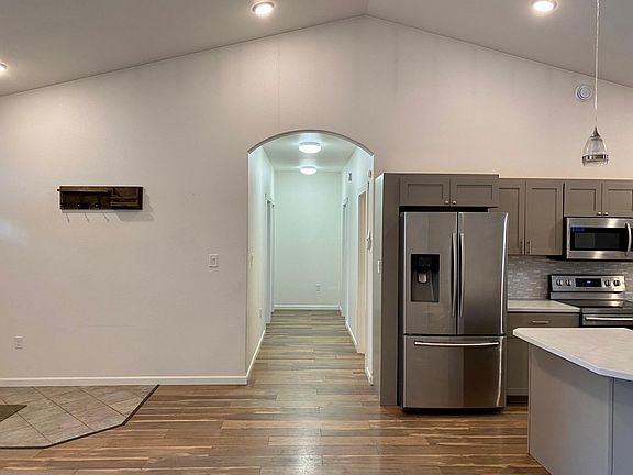 5th image of 1506 Clytice Ln #A