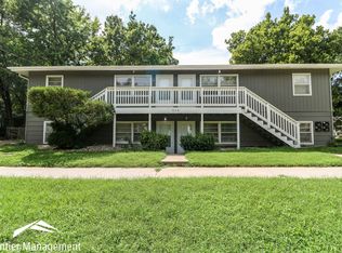 919 N 11th, Manhattan, KS 66502