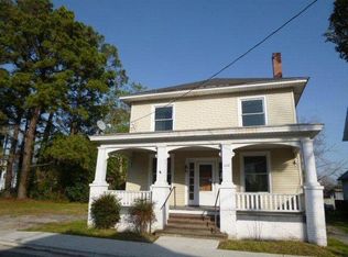 406 Martin Luther King Jr Dr, Elizabeth City, NC 27909