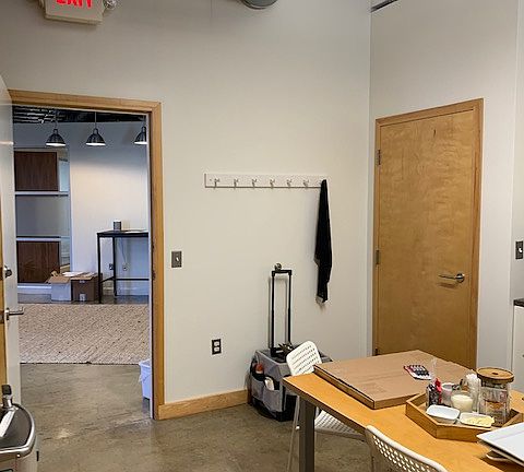 4th image of 3310 W Clay St Suite 100