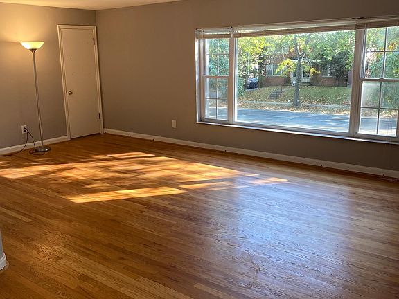 2nd image of 7425 Delmar Blvd Floor 2