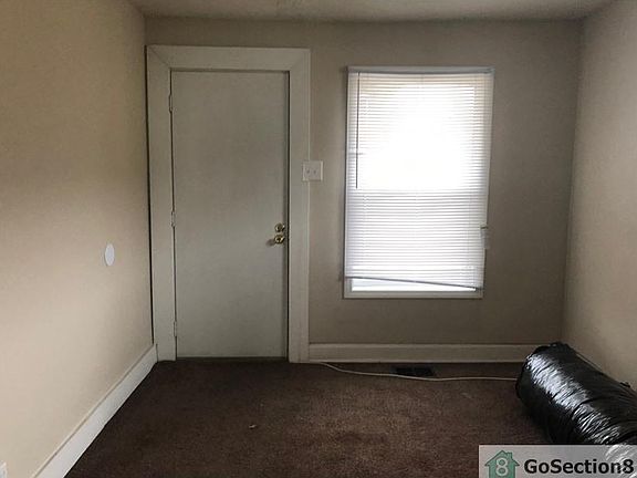 3rd image of 1747 S Randolph St