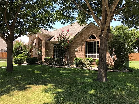 2nd image of 807 Saint Eric Dr