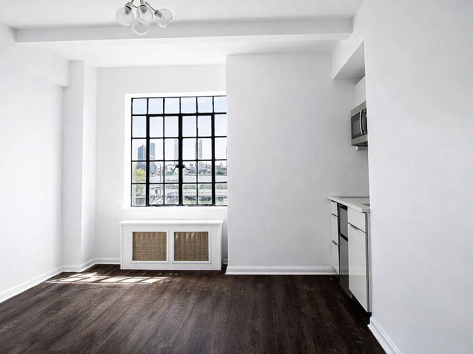 1st image of 5 Tudor City Pl APT B11
