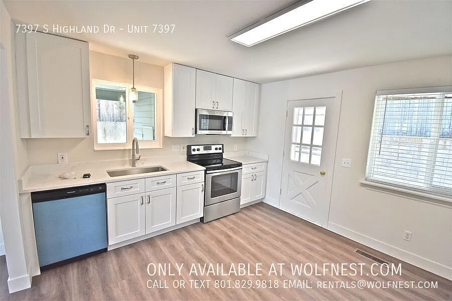 3 bed, 1428 sqft, $1,995 — Photo 3