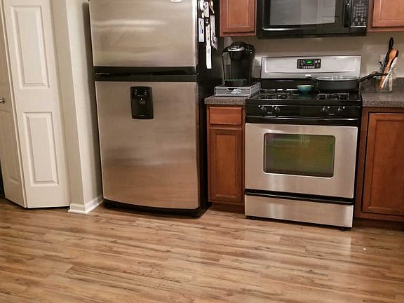 4th image of 3145 Shenandoah Ln