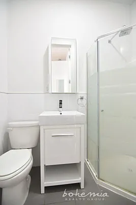 Rented by Bohemia Realty Group | media 11