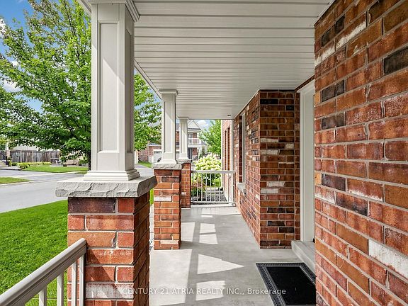 5th image of 36 Haroldcrest Ln