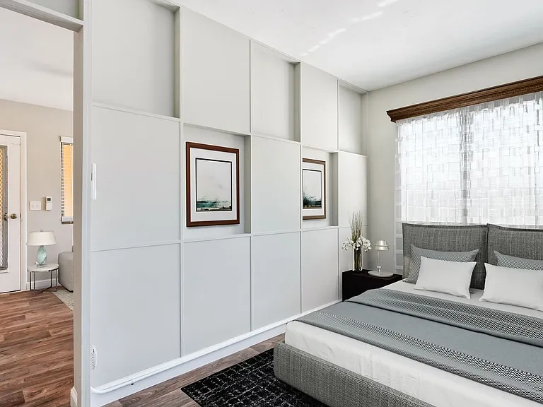 Seascape Apartments — Photo 26