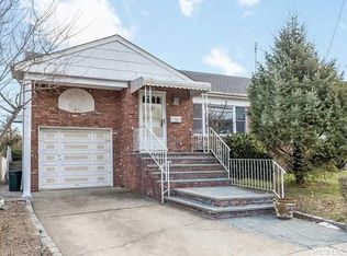 306 Felter Ave, Hewlett, NY
