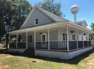 205 W Chestnut St, Rutland, IL 61358