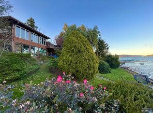 27 Cottage Cv, Hewitt, NJ 07421