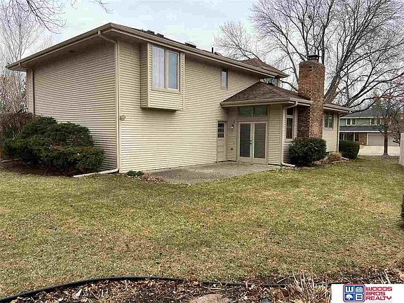 2nd image of 2200 Devonshire Dr