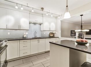 102 Greenwich Ct #I-4, Madison, NJ 07940
