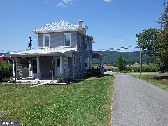 4th image of 811 E Main St