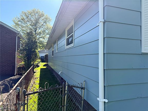 4th image of 707 Jeanette Ave