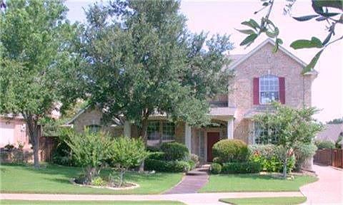 1st image of 800 Oakcrest Ct