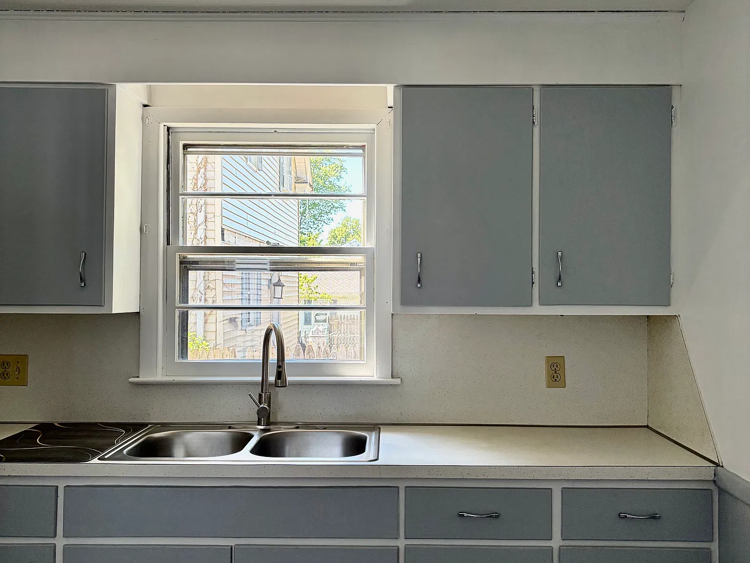 1 bed, $1,600 — Photo 1