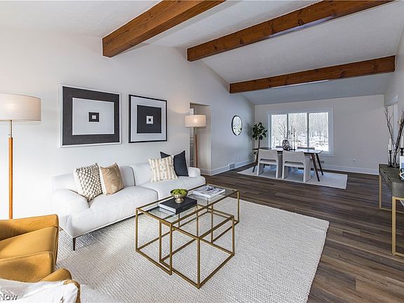 5th image of 7939 Longview Rd