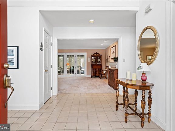 4th image of 107 Ponds Ln