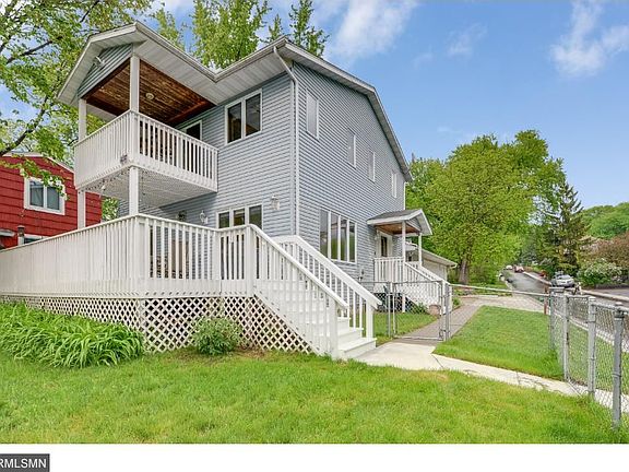 3rd image of 704 Park Ave