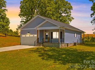 159 Foy Ln, Statesville, NC 28625