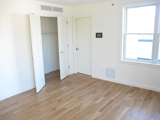 Rented by Residents Team | media 10