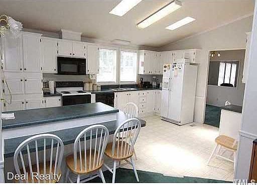 2nd image of 8417 Kenridge Ln